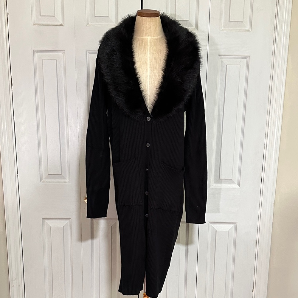 Lulu's Black Cardigan with Faux Fur Collar